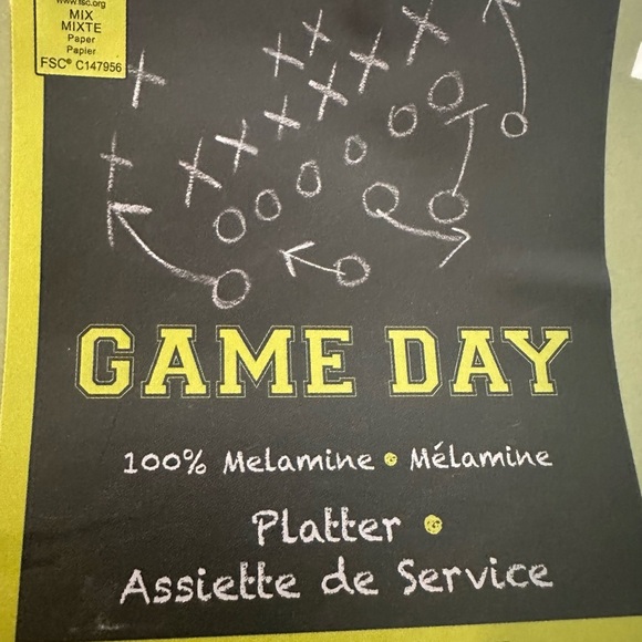 NEW 2 Football Bow Melamine Platters With 2 Sets Of App Plates Cute Taylor Swift - Picture 3 of 5